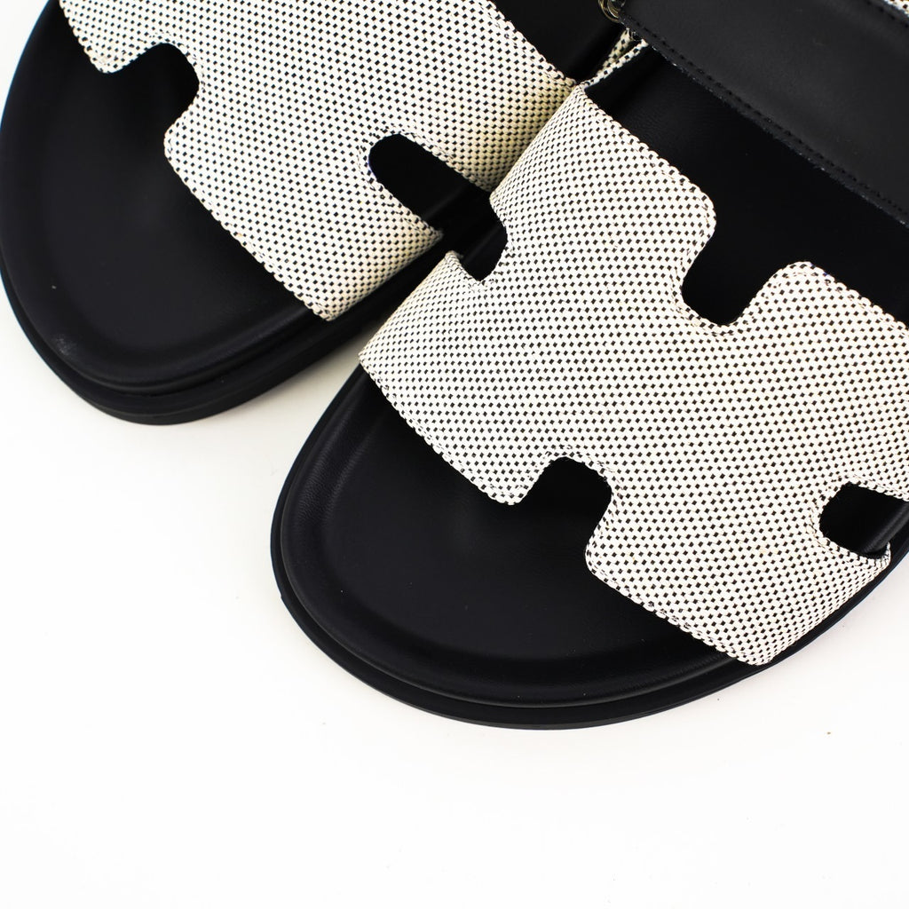 Hermes Chypre sandals