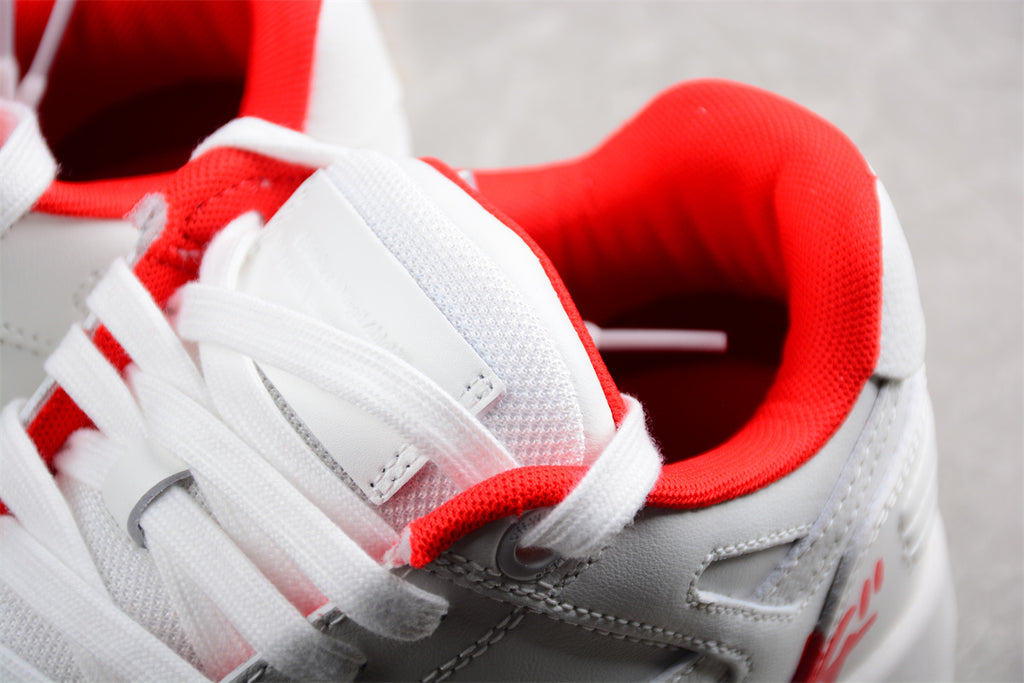 OFF-WHITE Out Of Office (W&R)