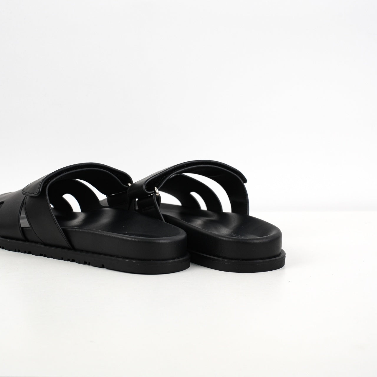 Hermes Chypre Sandal Black