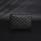 Louis Vuitton Trio messenger bag