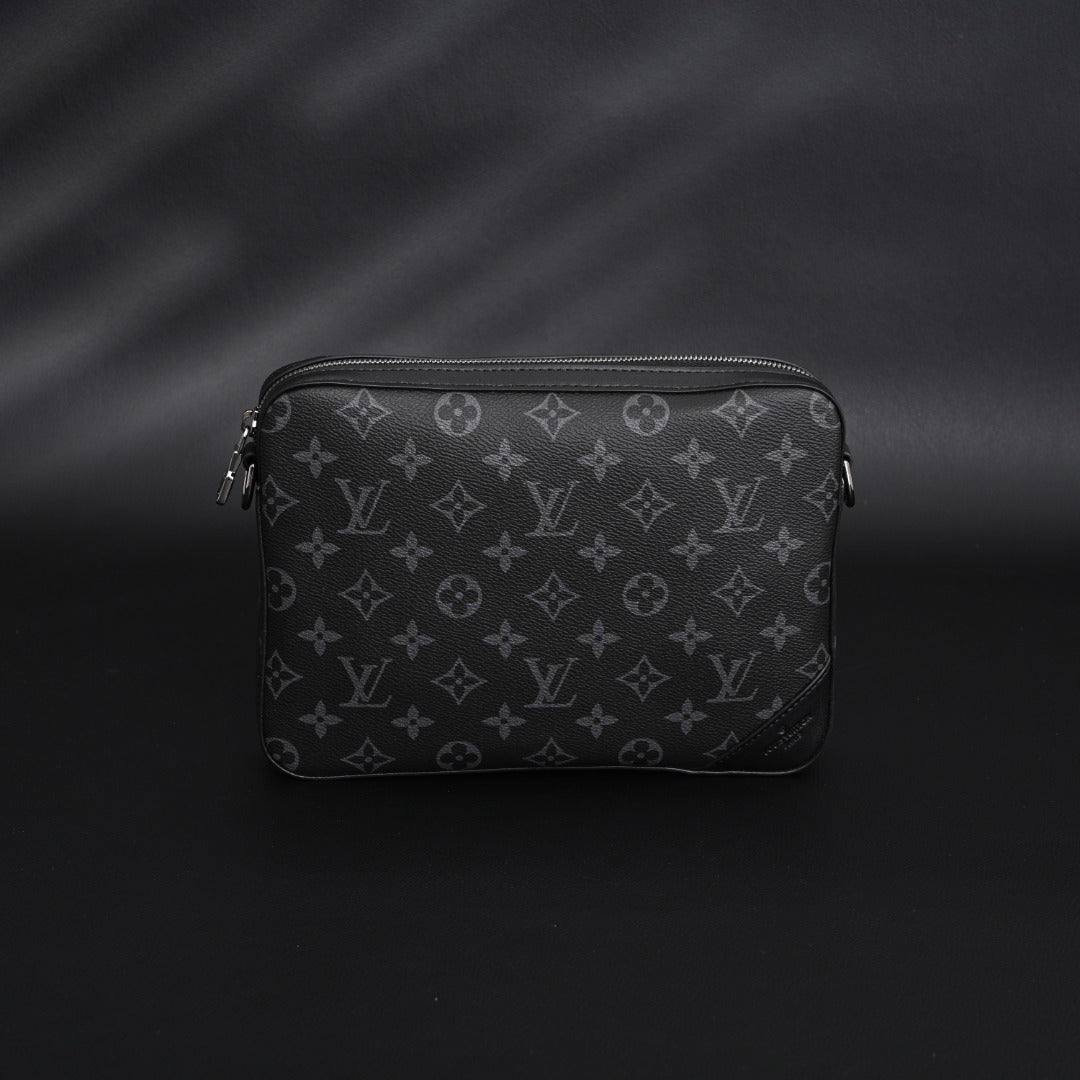 Louis Vuitton Trio messenger bag