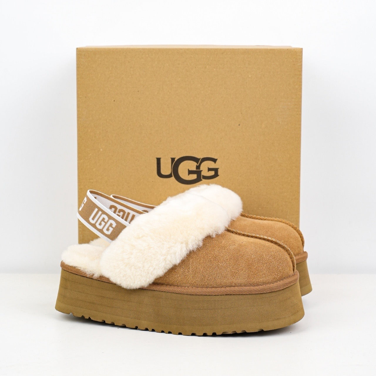 UGG Funkette Slipper Chestnut