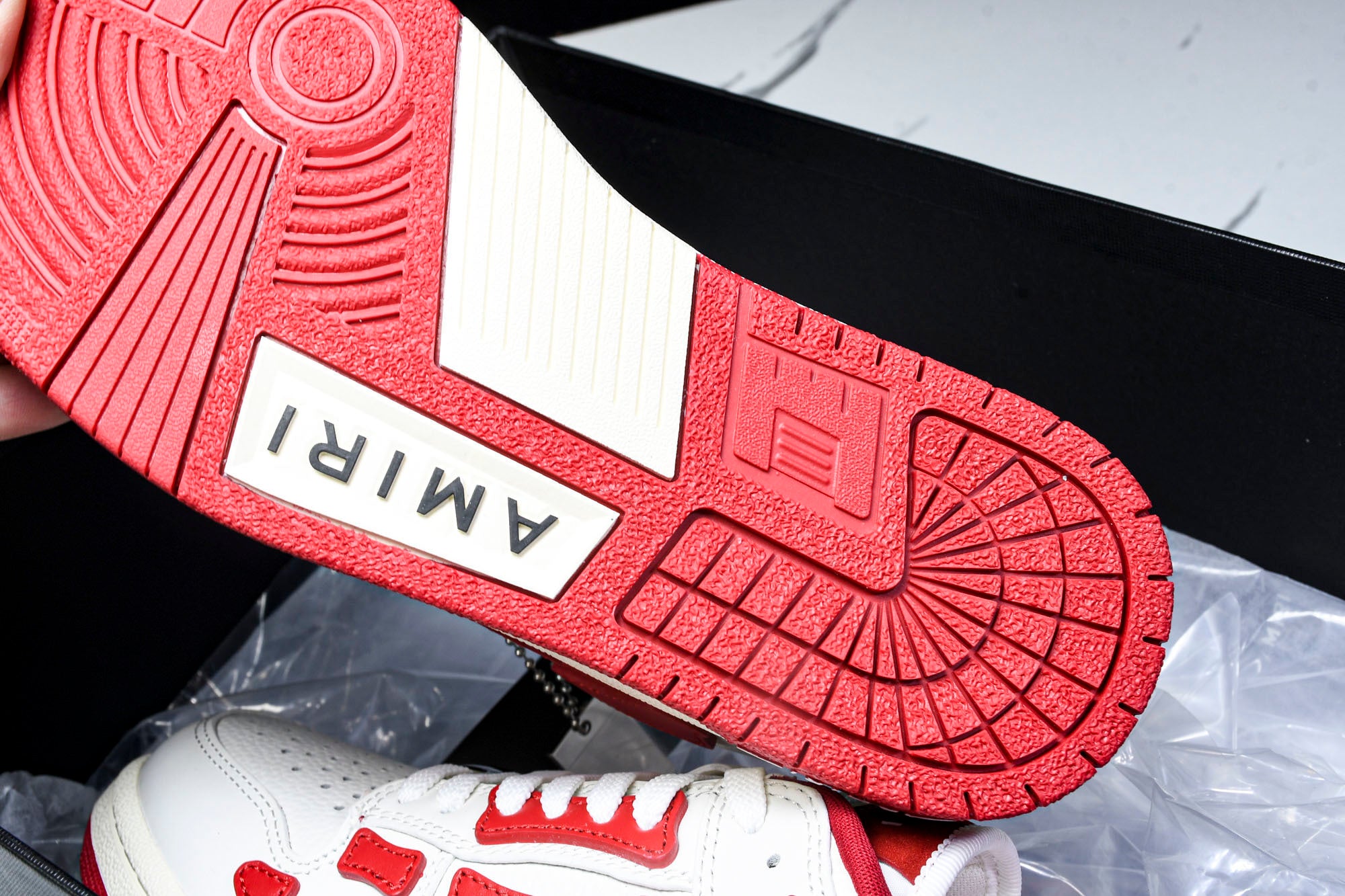 Amiri Skel Top Low (W&R)