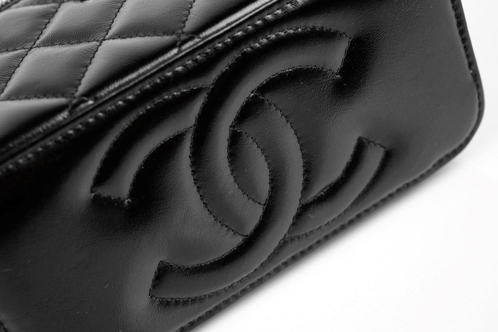 Chanel Matelasse Vanity Chain Shoulder Bag Black
