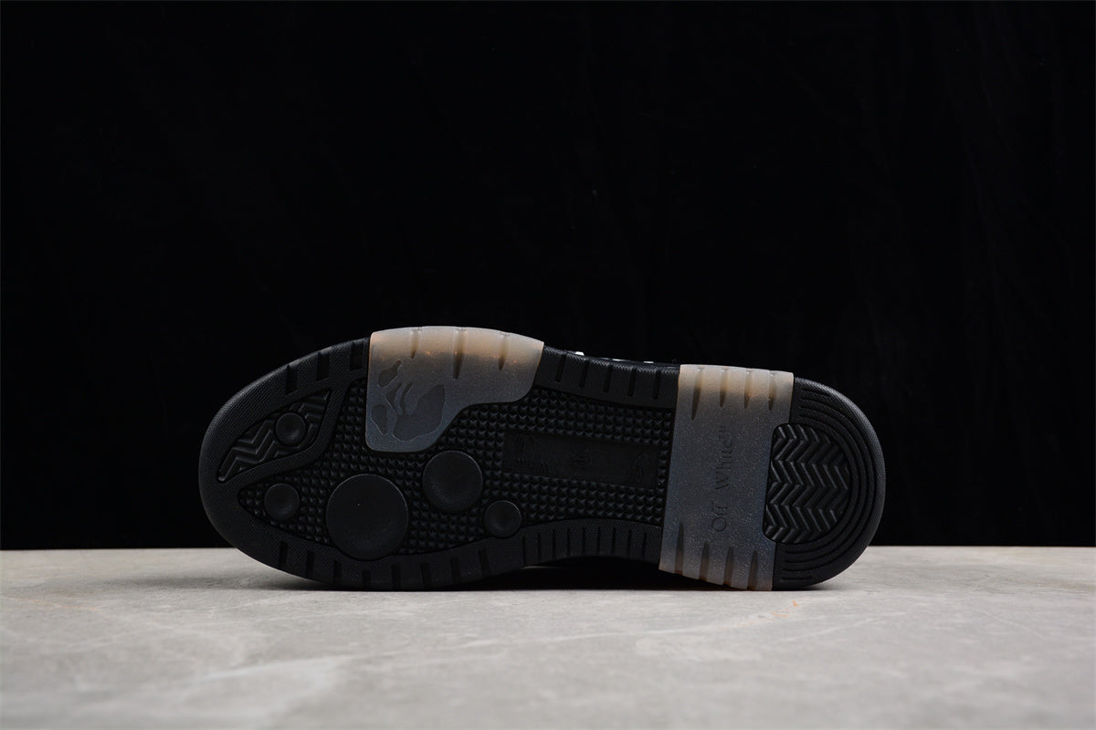 OFF-WHITE Out Of Office(B&W)