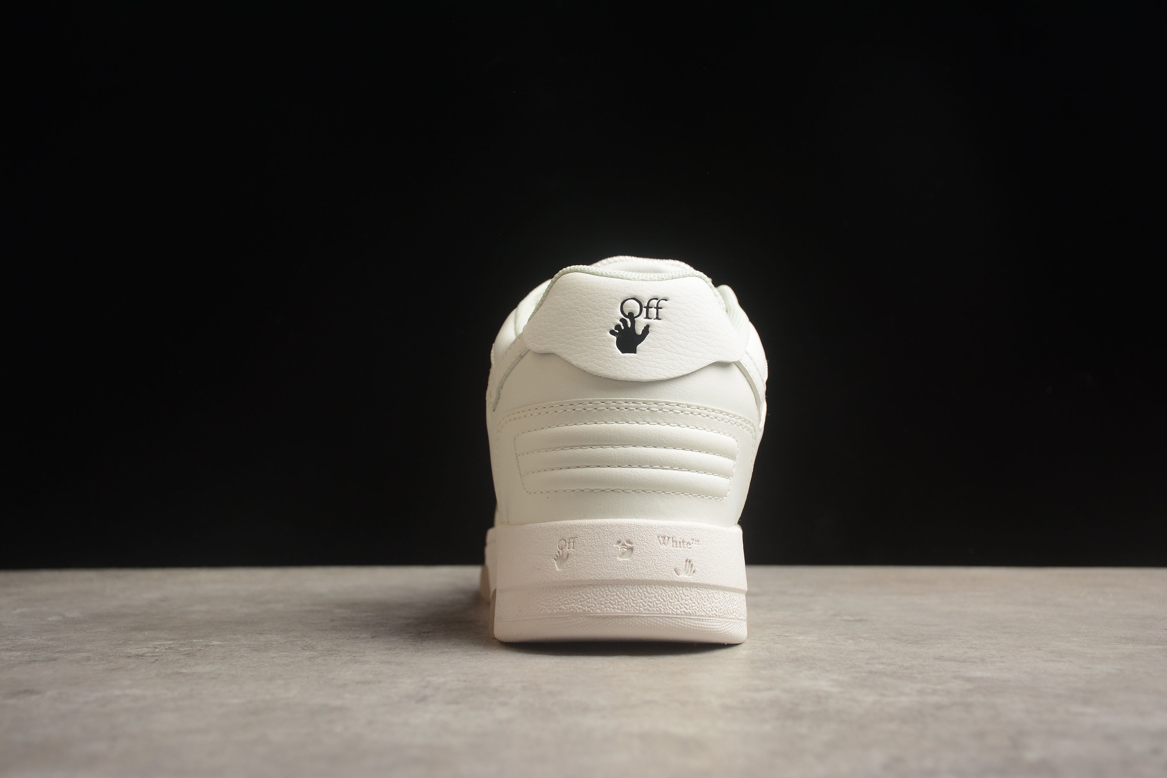 OFF-WHITE Out Of Office ( G&W)