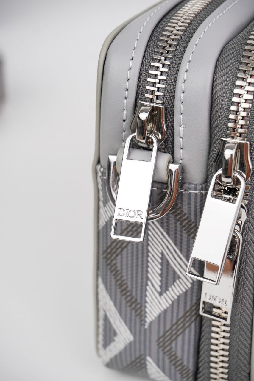 Christian Dior CD Diamond Messenger