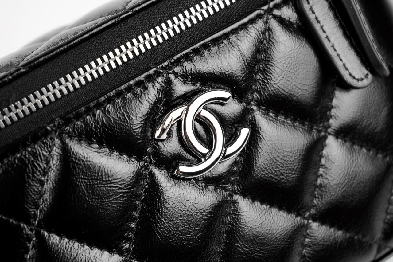 Chanel Matelasse Vanity Chain Shoulder Bag Black