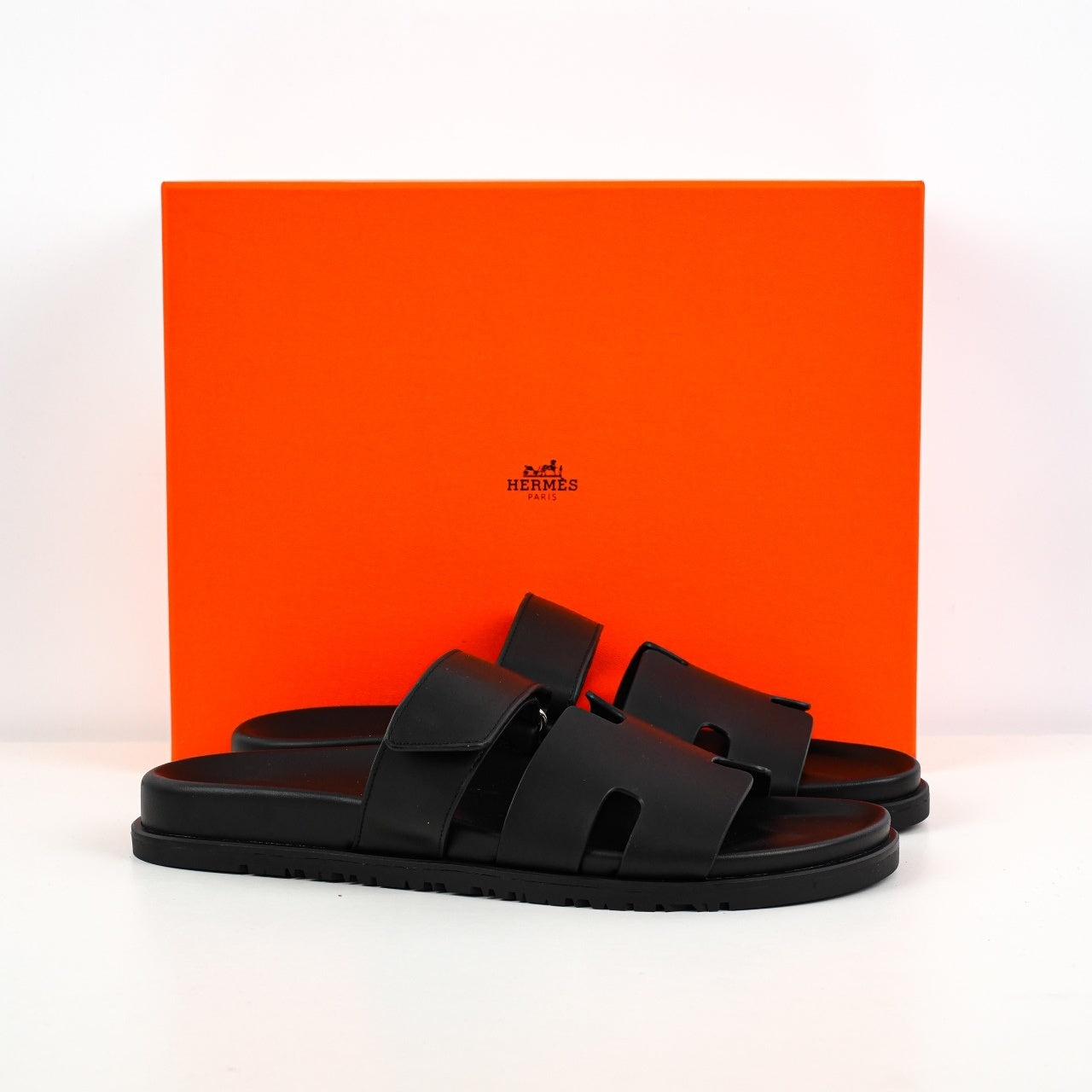 Hermes Chypre Sandal Black
