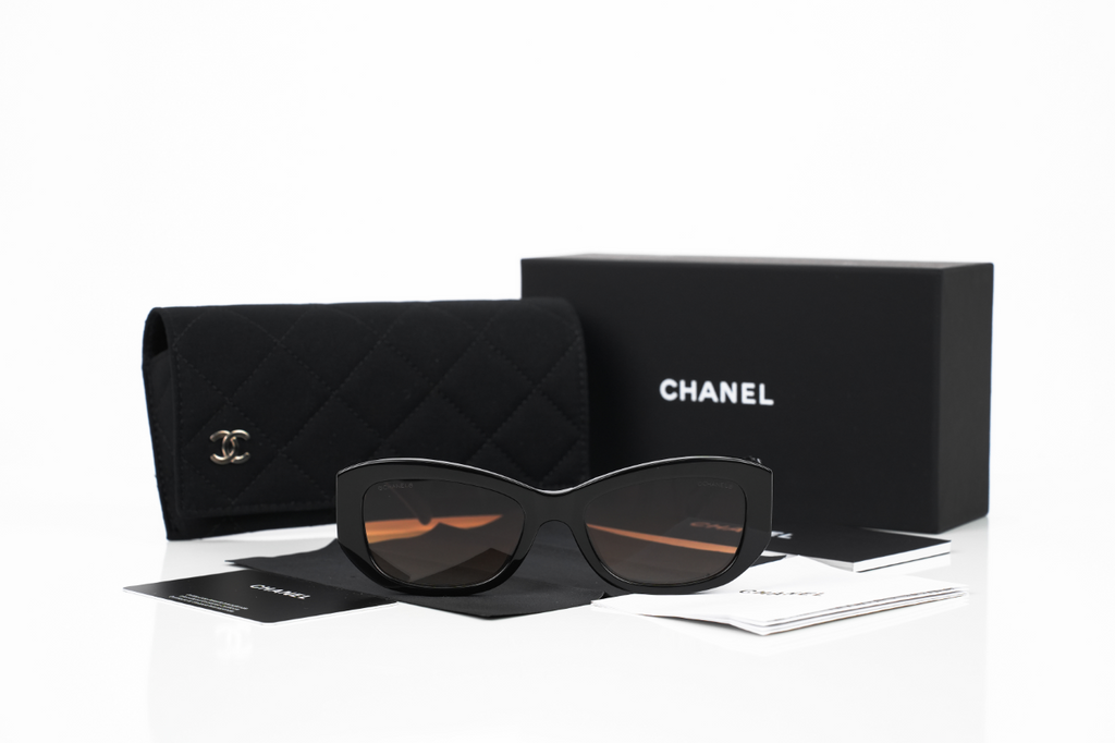 Chanel 5493 Gradient Rectangular Sunglasses in Black Acetate