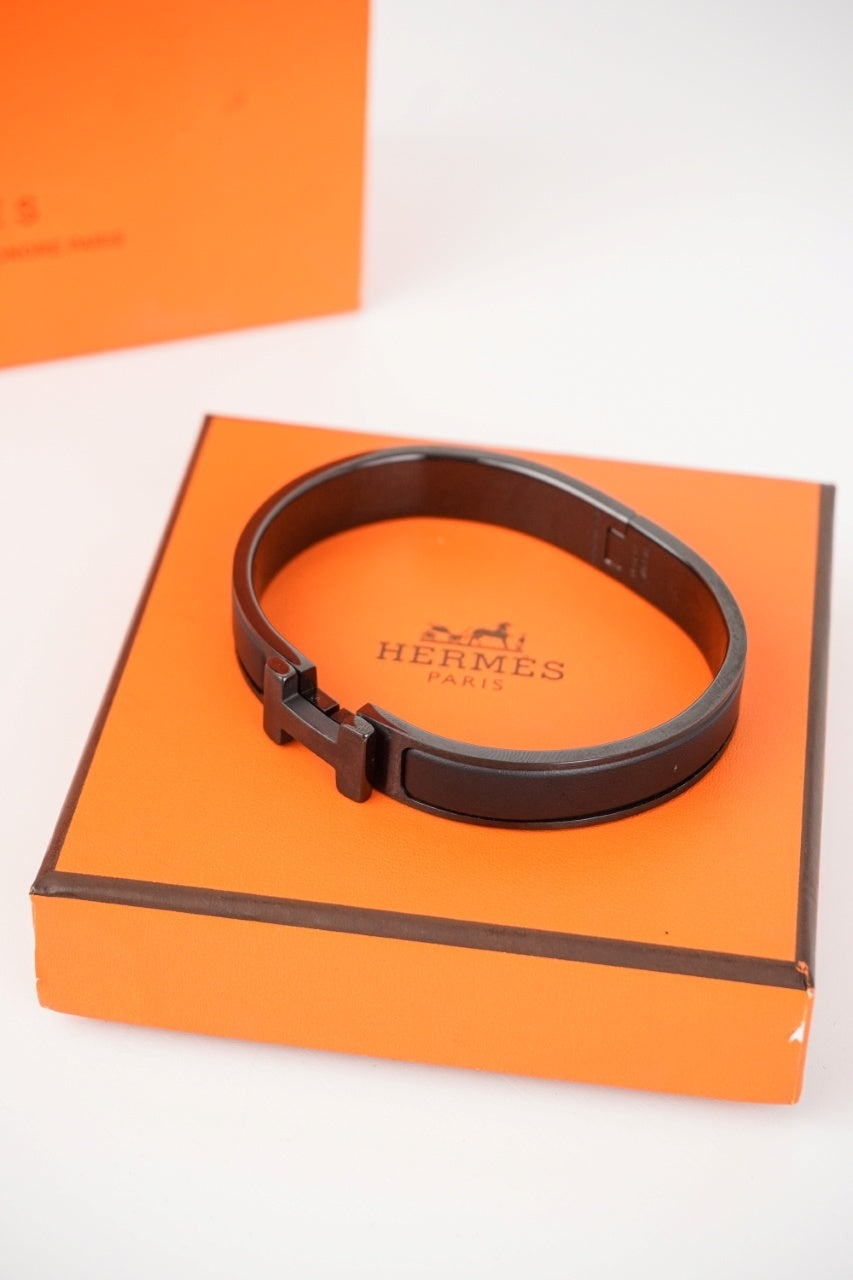Hermes Clic HH So Black bracelet