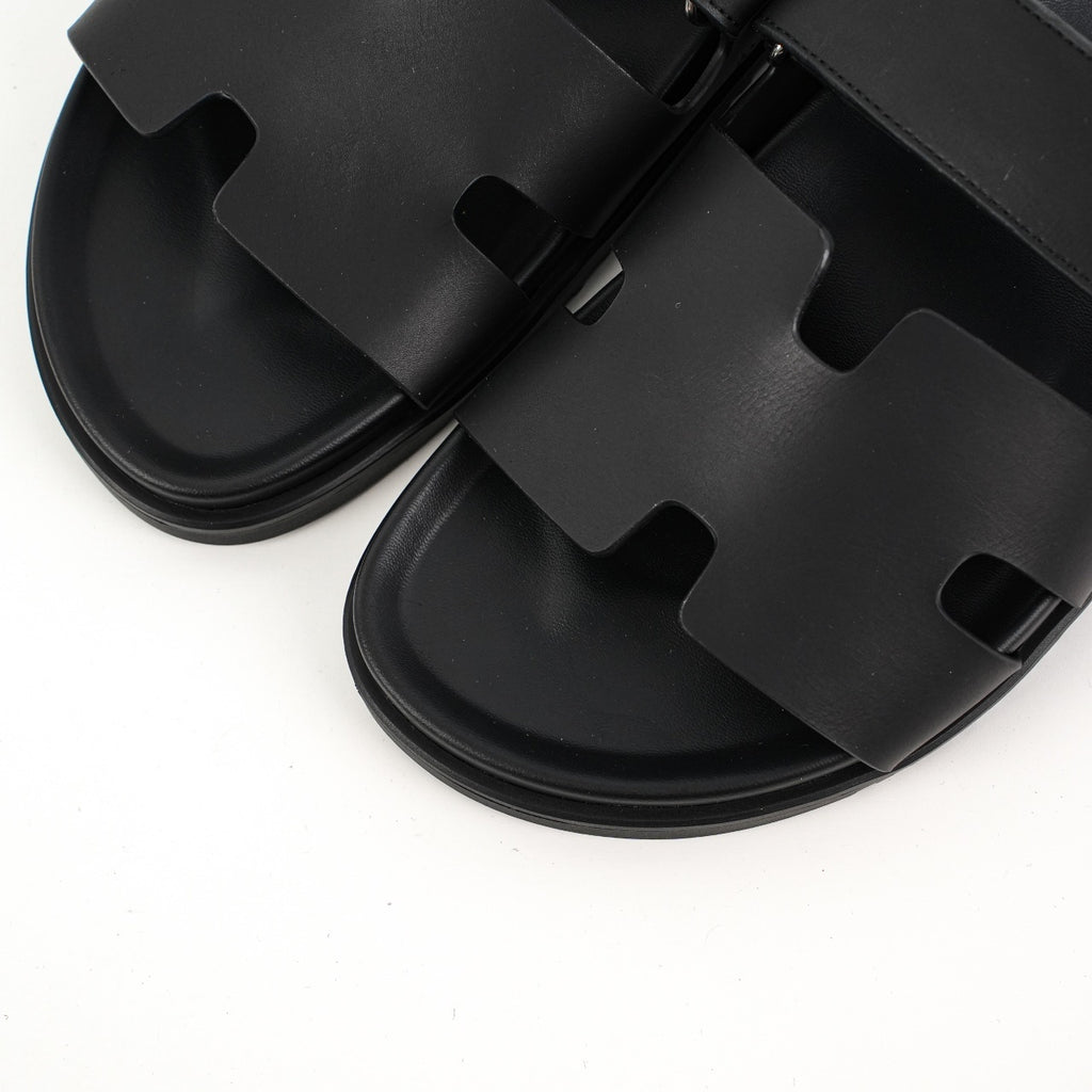 Hermes Chypre Sandal Black