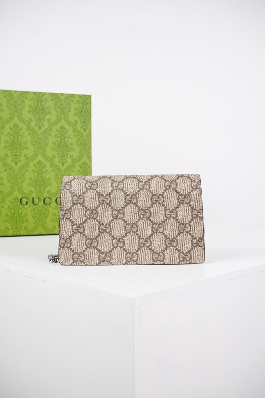 Gucci Dionysus GG Supreme Super Mini Bag