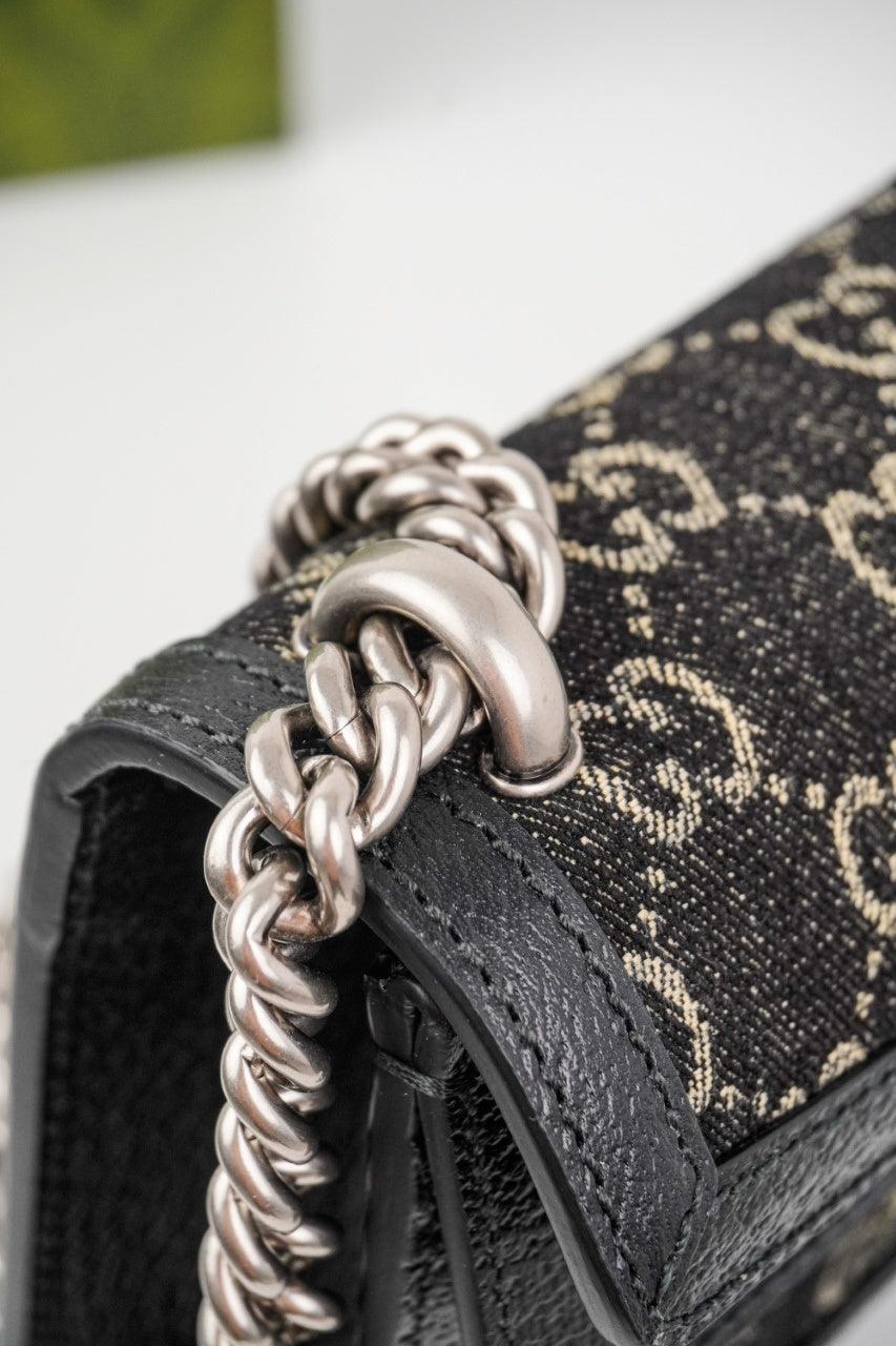 Gucci Dionysus GG Supreme Super Mini Bag Black